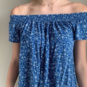 Aeropostale Off the shoulder top!